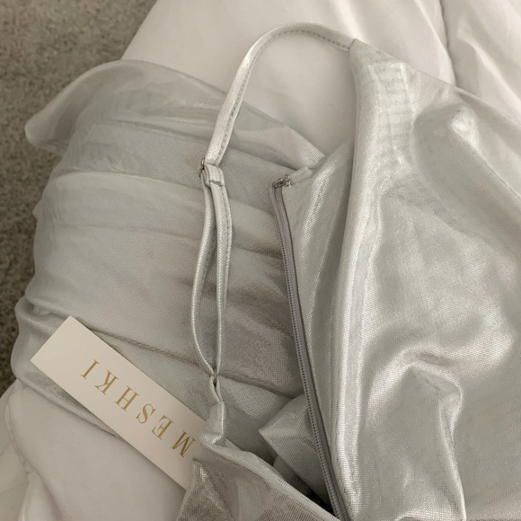 Meshki NWT Silver Formal Long Dress with Slit - Picture 6 of 6